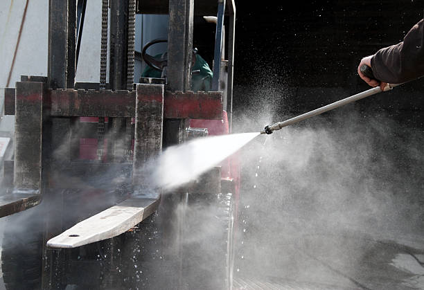 Best Building Exterior Washing  in Crooked Lake Park, FL